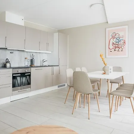 Urban - 3br With Balcony And Teracce * Bergen