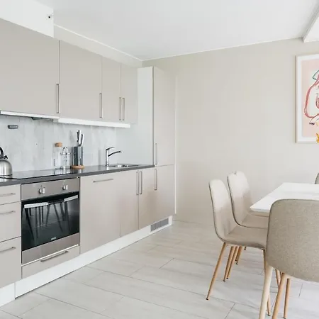 Urban - 3br With Balcony And Teracce Apartment Bergen