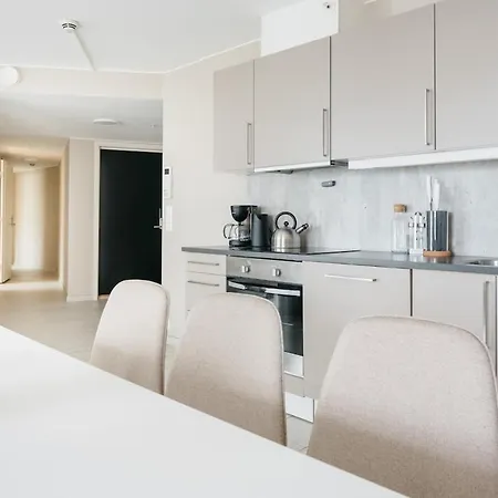 Urban - 3br With Balcony And Teracce Apartment Bergen