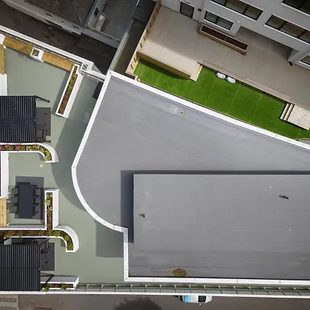 Urban - 3br With Balcony And Teracce *
